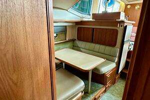 1991 Carver 3807 Aft Cabin thumbnail 27