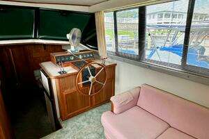 1991 Carver 3807 Aft Cabin thumbnail 20