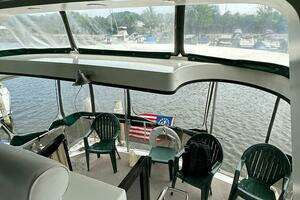 1991 Carver 3807 Aft Cabin thumbnail 10