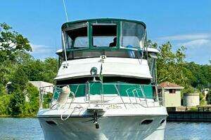 1991 Carver 3807 Aft Cabin thumbnail 3