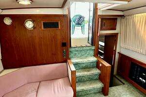 1991 Carver 3807 Aft Cabin thumbnail 19