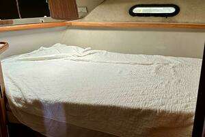 1991 Carver 3807 Aft Cabin thumbnail 37