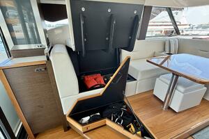 45FT (13.87M) TIARA YACHTS