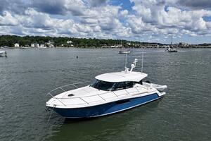 45FT (13.87M) TIARA YACHTS yacht for sale