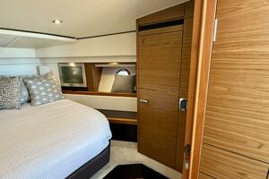 45FT (13.87M) TIARA YACHTS