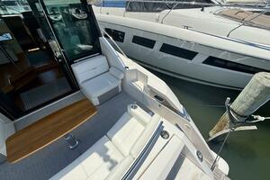 45FT (13.87M) TIARA YACHTS