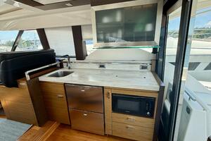 45FT (13.87M) TIARA YACHTS