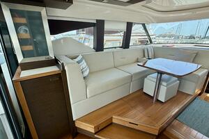 45FT (13.87M) TIARA YACHTS