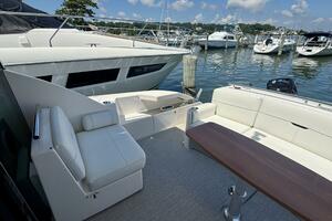 45FT (13.87M) TIARA YACHTS