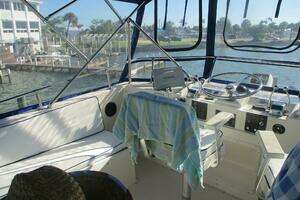 1986 Hatteras thumbnail 22