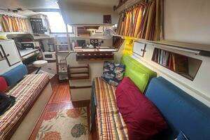 1977 Pearson 365 Ketch thumbnail 32