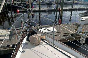 1977 Pearson 365 Ketch thumbnail 14