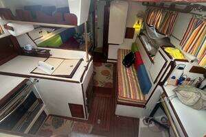 1977 Pearson 365 Ketch thumbnail 21