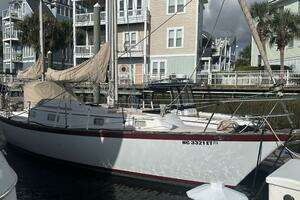 1977 Pearson 365 Ketch thumbnail 2