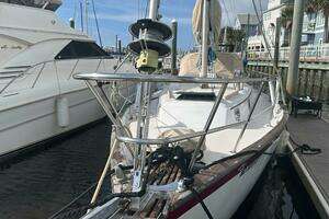1977 Pearson 365 Ketch thumbnail 17