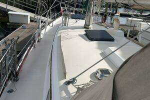 1977 Pearson 365 Ketch thumbnail 13