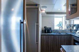 2023 Benetti 34M OASIS thumbnail 38