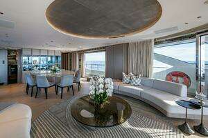2023 Benetti 34M OASIS thumbnail 25
