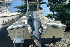 Photo 5507227 for 2015 Parker 2100 Special Edition  