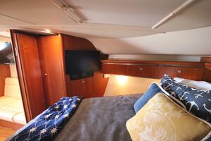 Our Cottage III 36ft Tiara Yachts Yacht For Sale