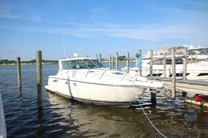Our Cottage III 36ft Tiara Yachts Yacht For Sale