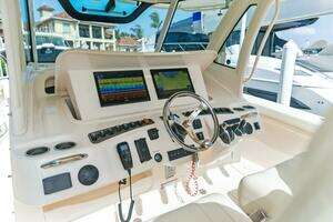 Galloway’s Group 2021 Grady-White 376 Canyon Yacht For Sale in Ft Myers FL