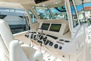 Galloway rsquo s Group 37ft Grady White Yacht For Sale