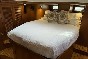 46FT (14.02M) HYLAS