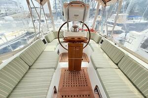 46FT (14.02M) HYLAS