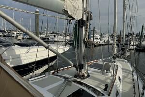 46FT (14.02M) HYLAS