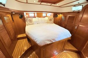 46FT (14.02M) HYLAS