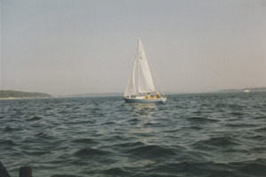 Sailing with older topside paint