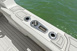 24ft Boston Whaler Yacht For Sale
