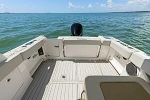 24ft Boston Whaler Yacht For Sale