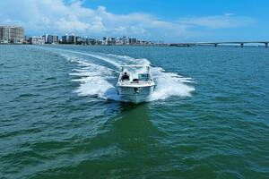 24ft Boston Whaler Yacht For Sale
