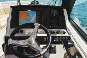 24ft Boston Whaler Yacht For Sale