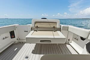 24ft Boston Whaler Yacht For Sale