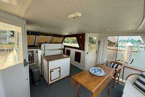 1972 Matthews 4 Flush Deck thumbnail 32