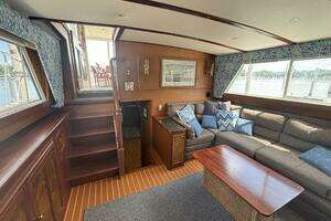 1972 Matthews 4 Flush Deck thumbnail 60