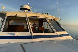 1972 Matthews 4 Flush Deck thumbnail 17
