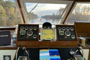 1972 Matthews 4 Flush Deck thumbnail 15