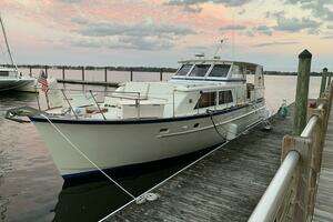 1972 Matthews 4 Flush Deck thumbnail 1