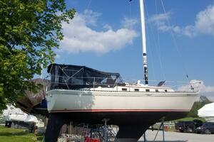QUINTETTE III 34ft Aloha Yacht For Sale