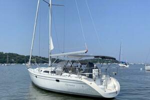 42ft Catalina Yacht For Sale