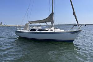 27ft Catalina Yacht For Sale