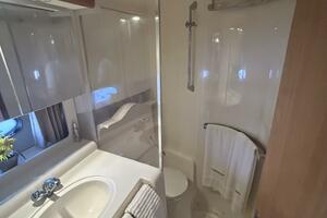 40' Trojan head-shower