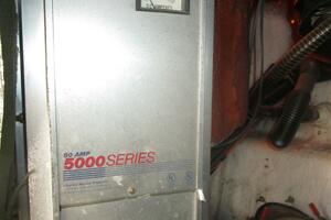 40' Trojan battery charger