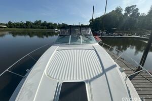 40' Trojan foredeck aft