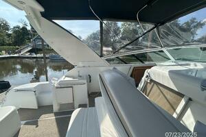 40' Trojan upper deck port