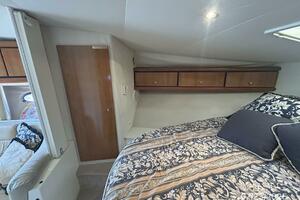 40' Trojan master stateroom port